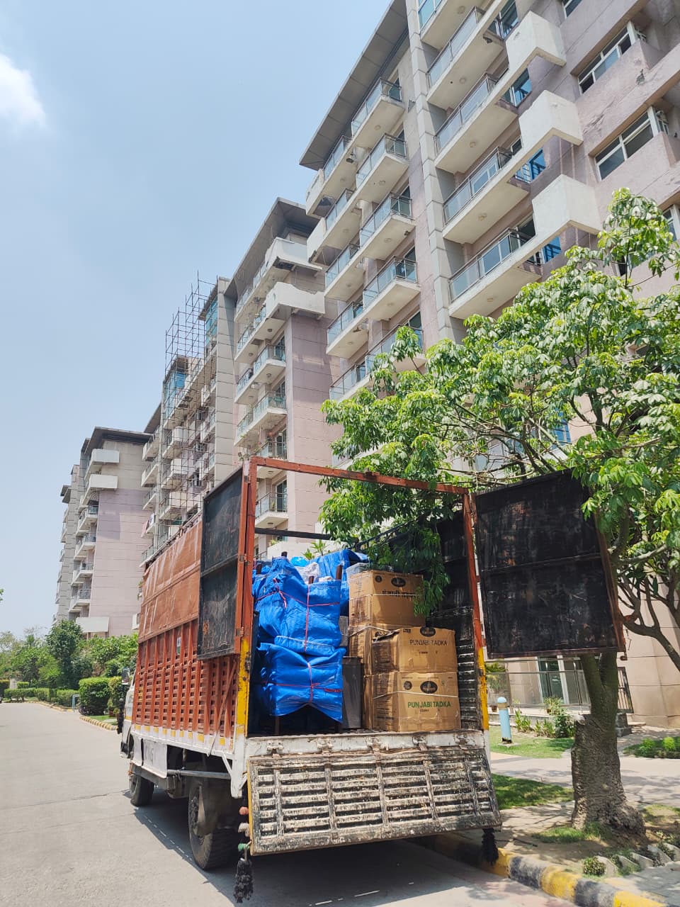 Asha Packers & Movers – Smooth Moves, Happy Homes (1)